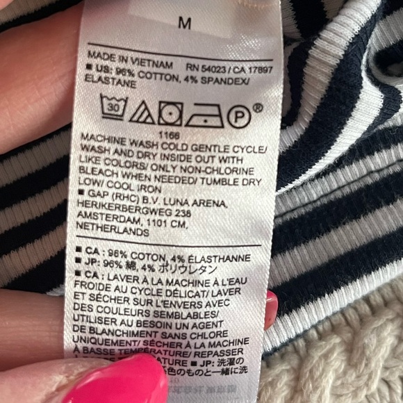 Banana Republic Navy & White Striped Cotton Spandex Top Size Medium - Picture 9 of 12